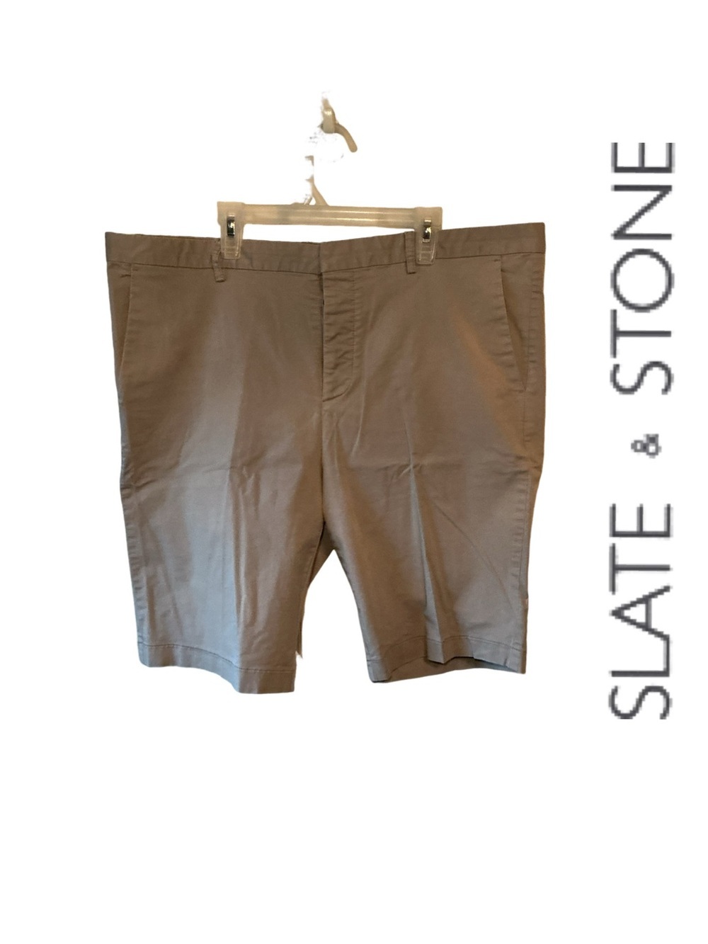 Slate + Stone Premium Men's Flat-Front Stretch Button-fly Grey Shorts